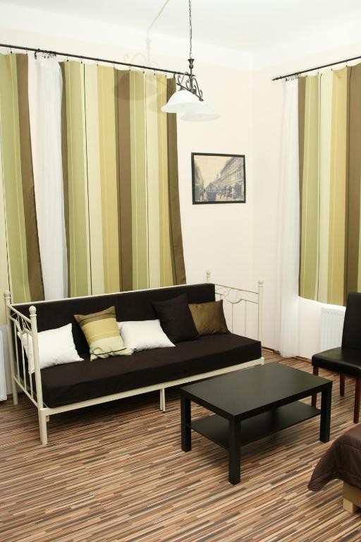 Bed and Breakfast Promenade Panzio Miskolc Camera foto